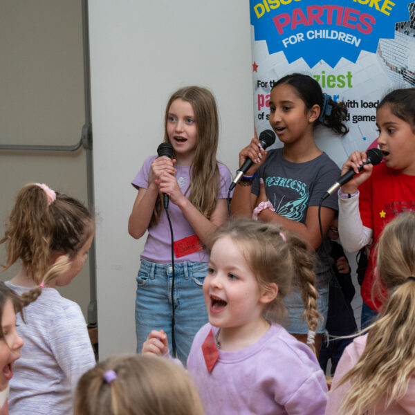 1.BTYD Karaoke-03