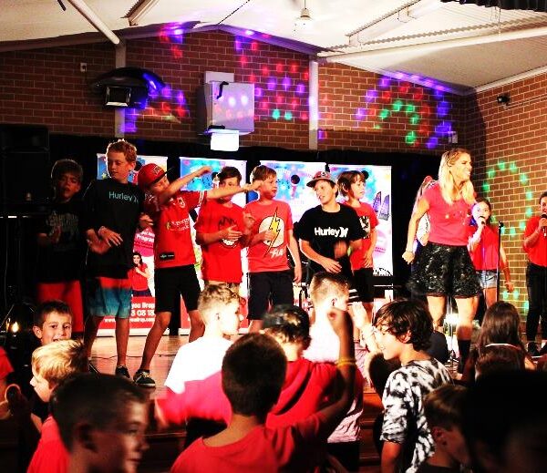 Year 6 farewell-disco school disco entertainment