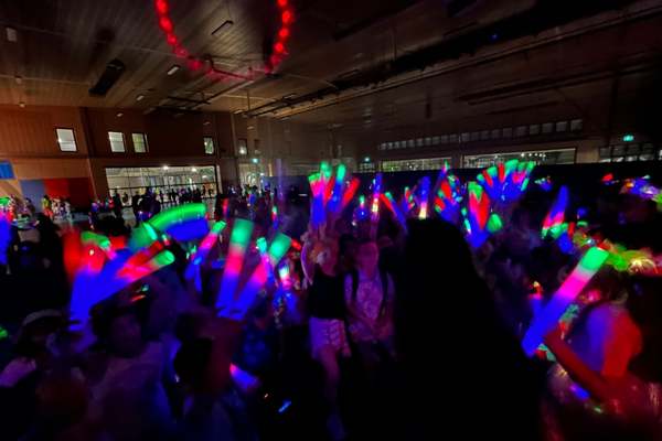 Glow dark sticks Glow disco party