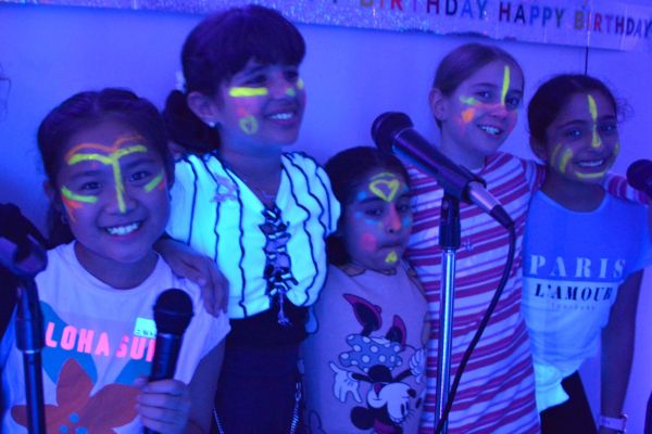 glow party 1