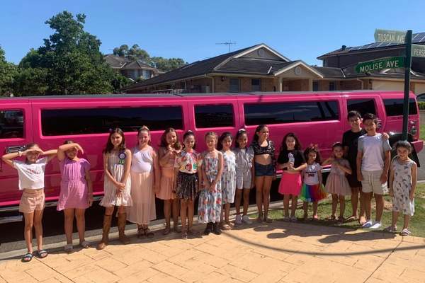 Pink hummer kids 3